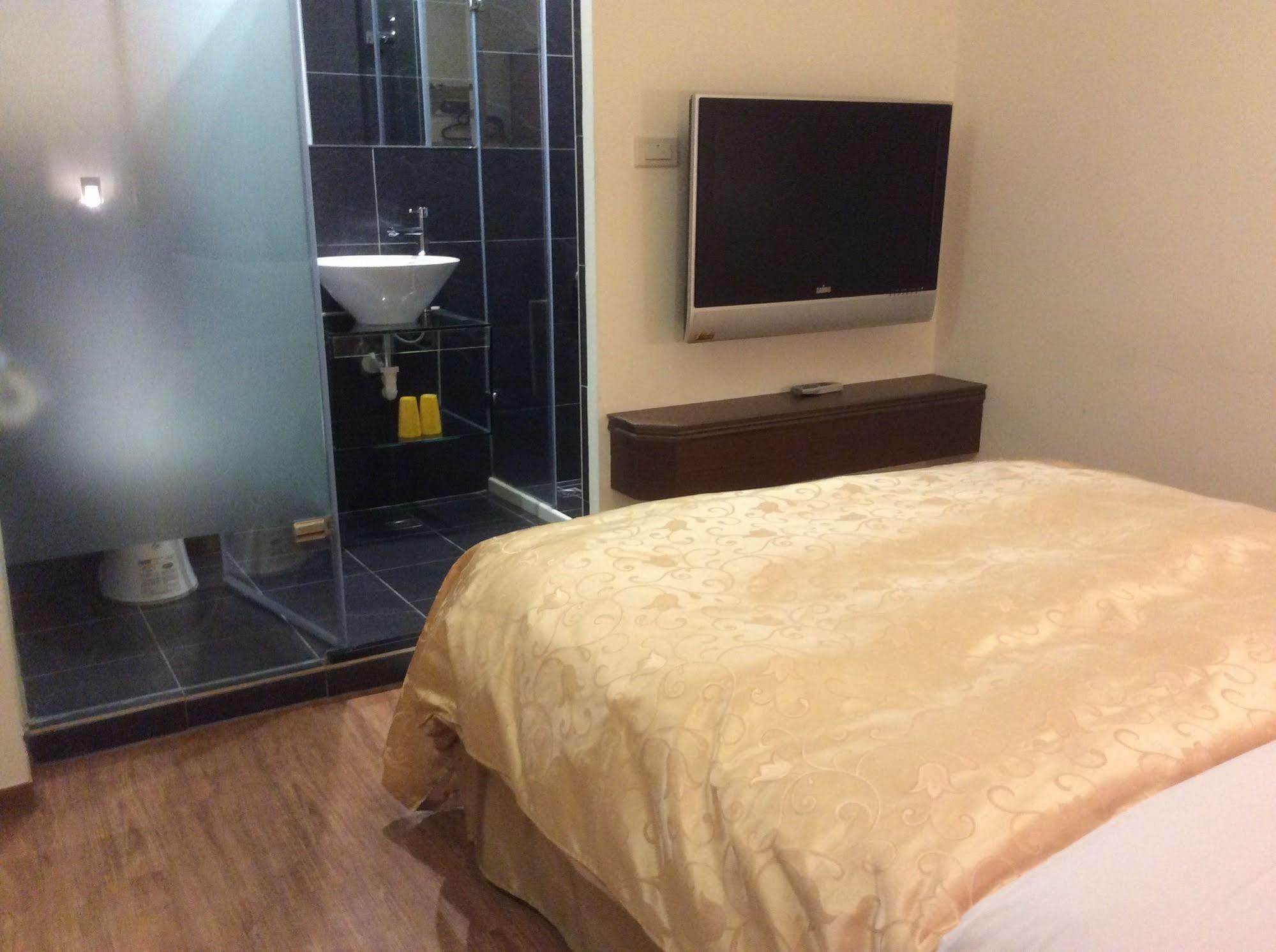 紫園旅社purple Garden Hotel Taipei Esterno foto